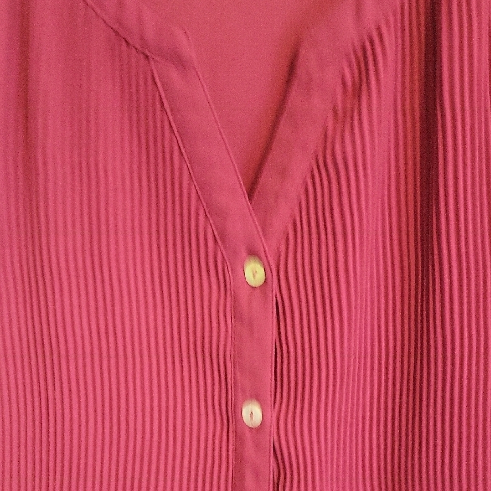 Nannette SzMed Fuchsia Blouse with Pleated V-Neck 3/4 button-up Design - Picture 3 of 4